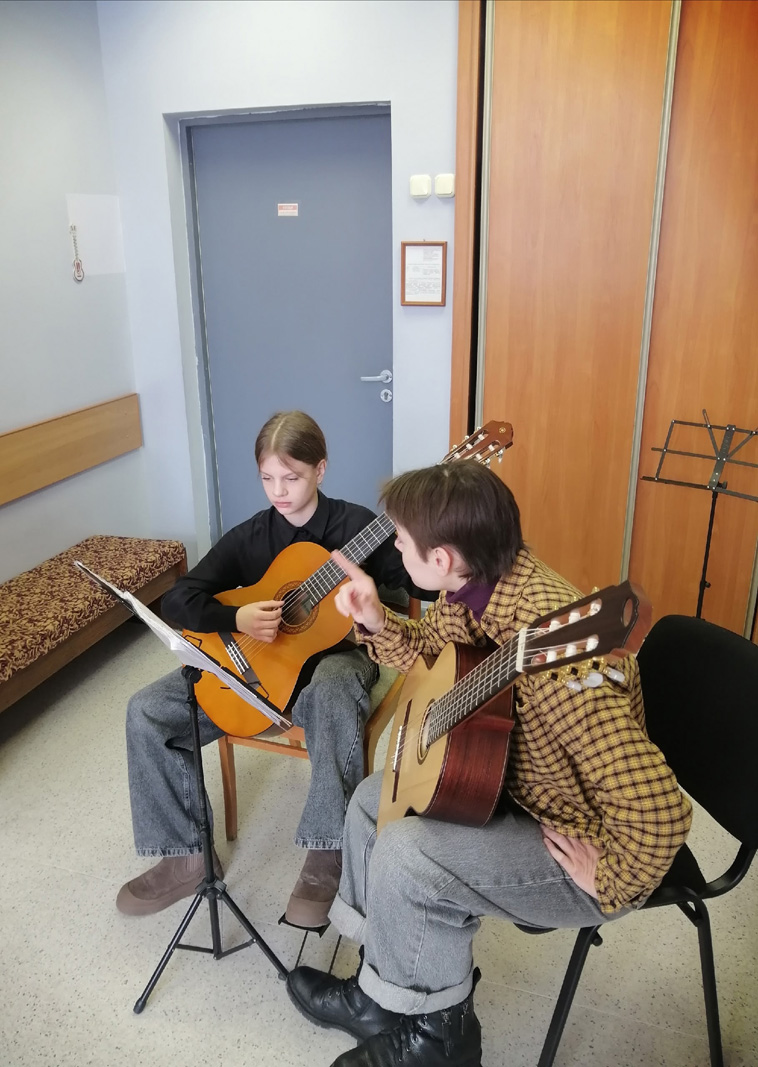 TbzN9o0biDDL9qDmoPMBN-kGVXL8RxxZo5ZBpsb4pv8h4UAiA0Zrrh_5gYztFzGeWztyHMamkSP1ouvt9viBAvkx